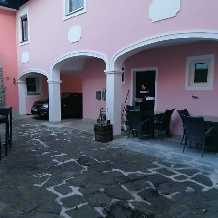 Gaestehaus Ruinenblick Bed & Breakfast Spitz an der Donau Екстериор снимка